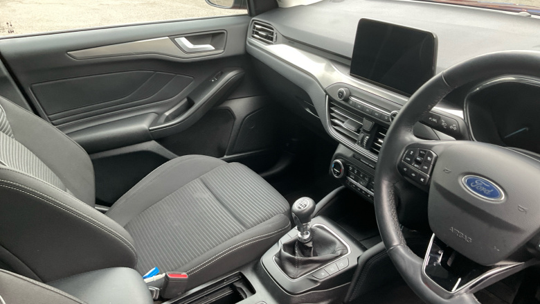 Ford Focus 1.0 EcoBoost 125 Titanium 5dr Petrol Hatchback